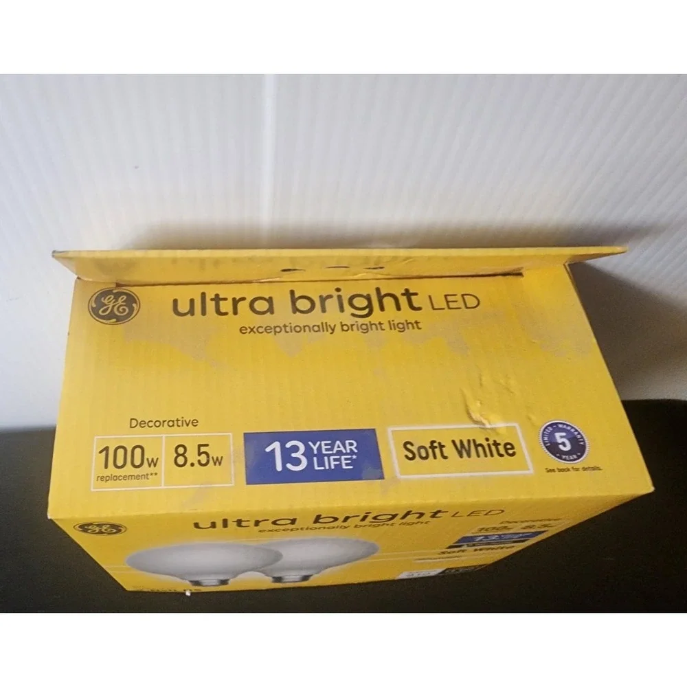 GE G25 Ultra Bright LED Light Bulbs Soft white 100W Med base dimmable New